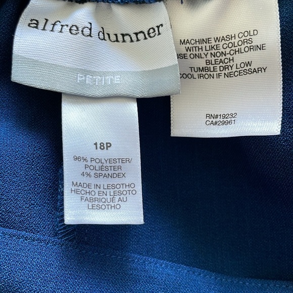 Midnight, blue Alfred Dunner, straight leg trousers size 18 petite - Picture 2 of 6